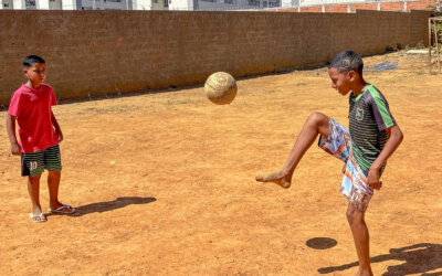 Fotballgutta